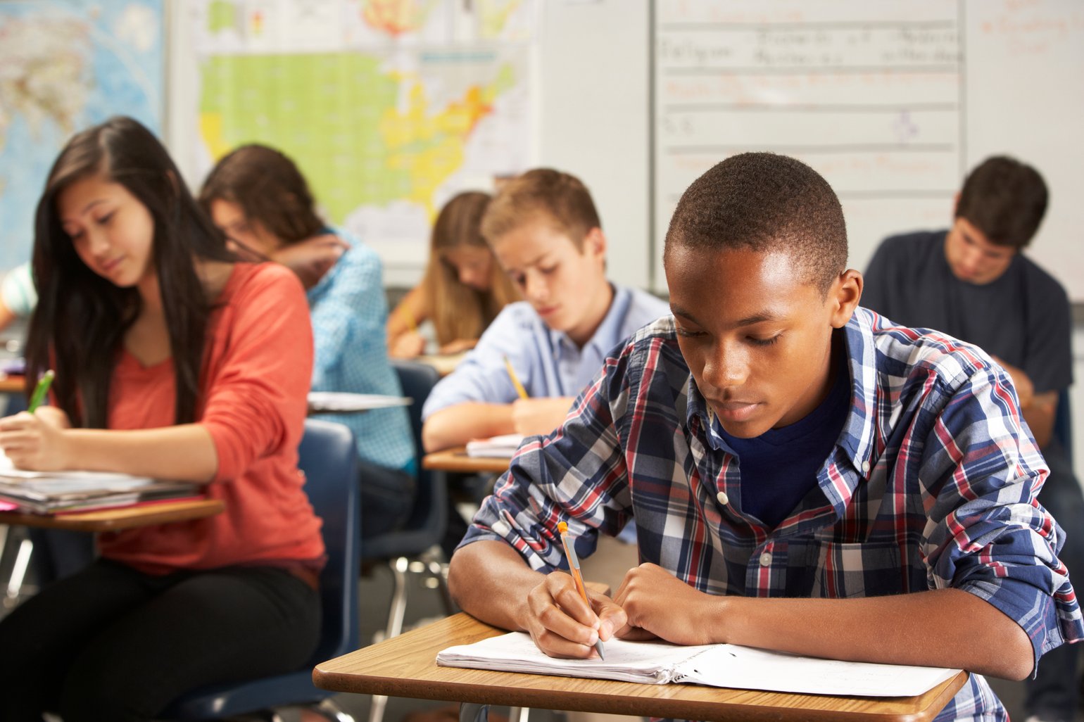 5 Writing Tips for This Year's Student Essay Contest